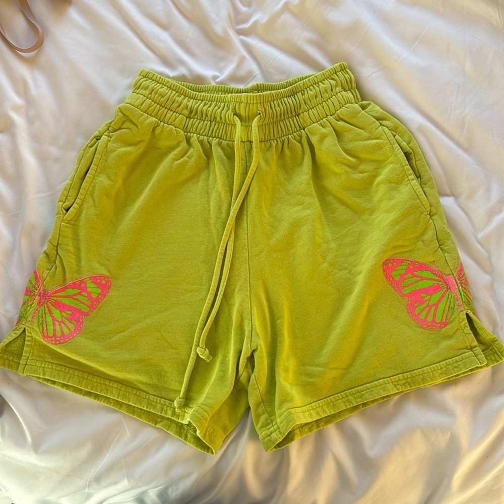 Green butterfly sweatshorts